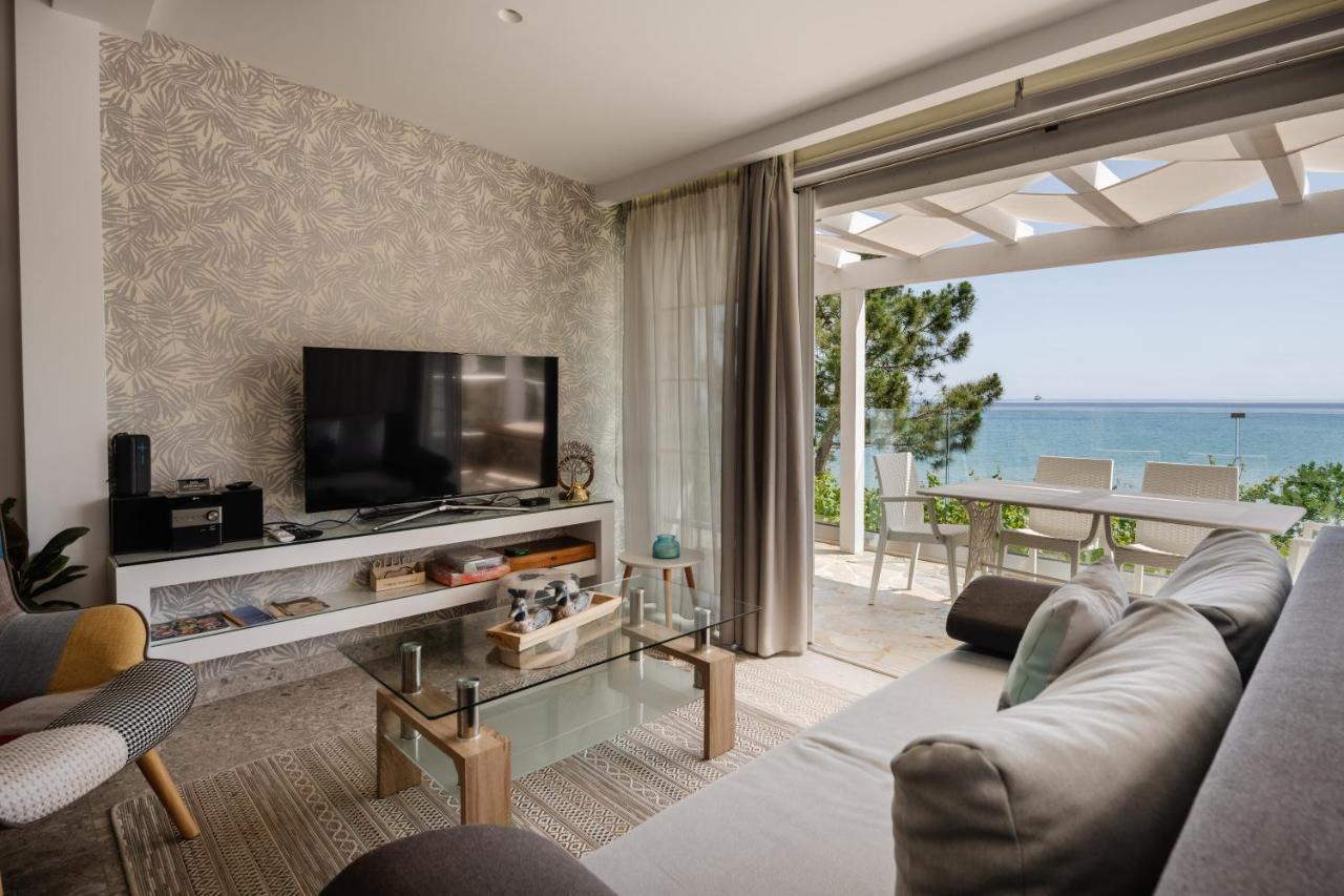 Addimare Sea View Villa, And Events Venue Alikész Kültér fotó
